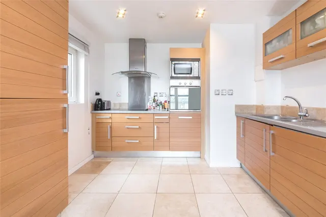 Limeharbour, London, E14, photo 3