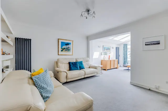 Hazel Tree Close, Cardiff, CF15, photo 3