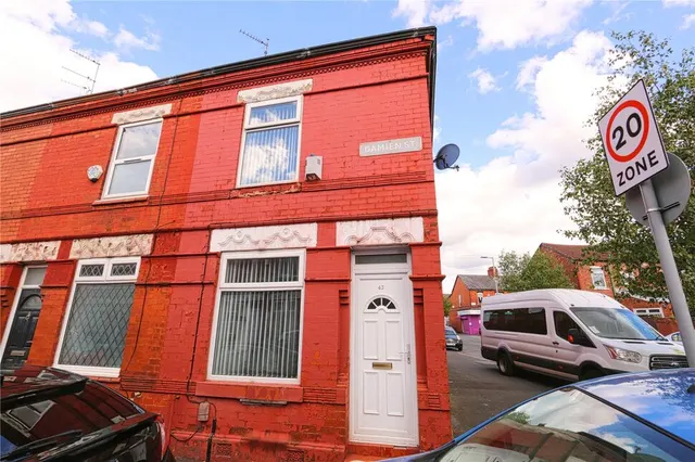 Damien Street, Manchester, M12, photo 1