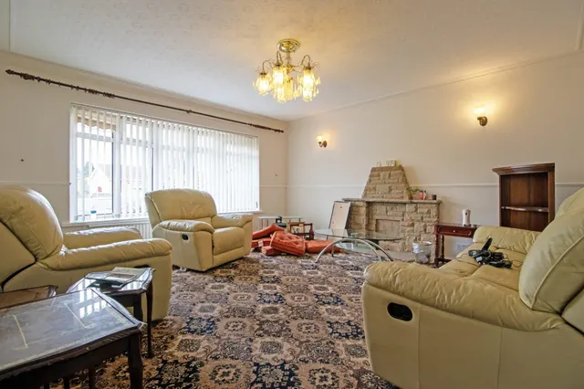Fir Close, Scunthorpe, DN16, photo 2