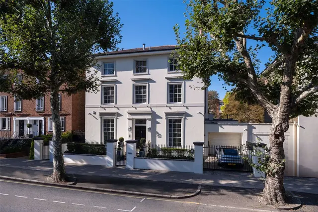 Hamilton Terrace, St John's Wood, NW8, photo 1