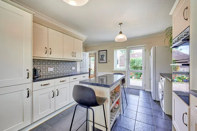 Elm Court Saffron Walden, CB11, photo 3