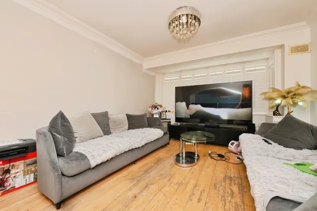 Varney Close, Cheshunt, EN7, photo 2
