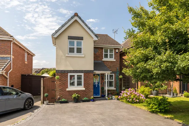 Kirkwood Close, Aspull, WN2, photo 1