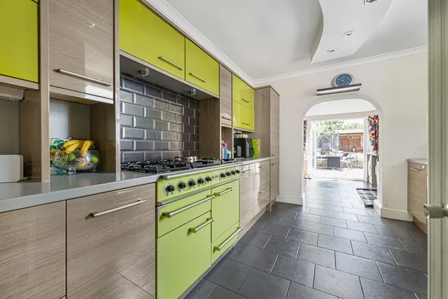 Oaklands Road, Bexleyheath, DA6, photo 2