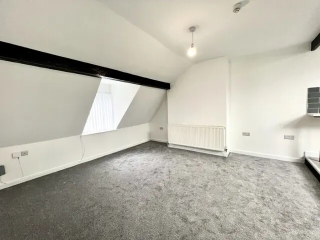 Norma Road, Liverpool, L22, photo 2