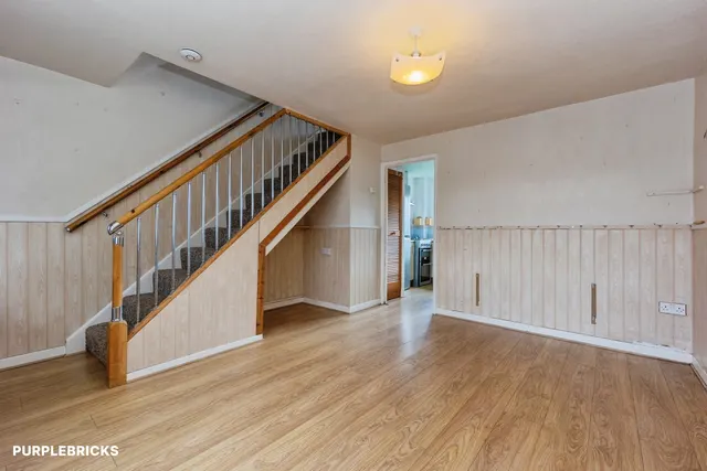 Shearwater Road, Offerton, SK2, photo 3