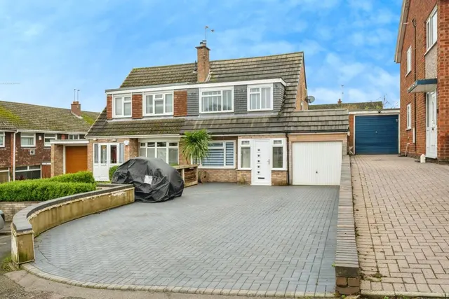 Toy Close, Rugeley, WS15 2PJ, photo 1