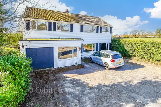Blackness Road, Crowborough, TN6, photo 1