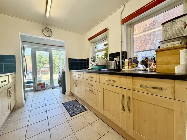 Oxford Road, Gloucester, GL1, photo 2