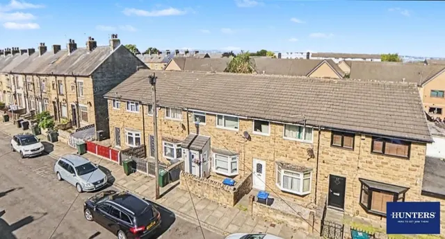 Beverley Street Bradford, BD4 8PU, photo 1