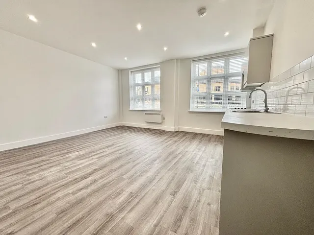College Place, Southampton, SO15, photo 1
