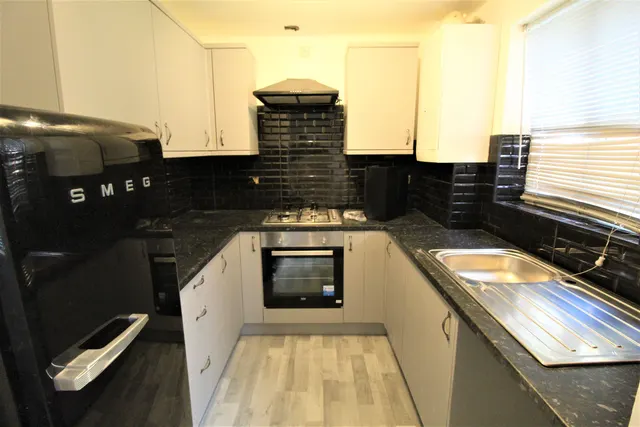 Photo 2 — Argent Street, Grays, Essex, RM17 6RJ
