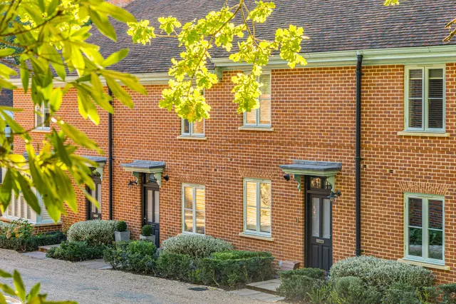 Kings Drive, Midhurst, GU29, photo 1