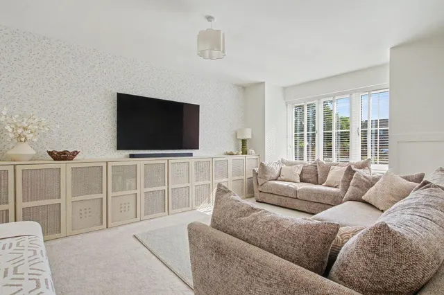 Clydesdale Road, Witchford, CB6, photo 3