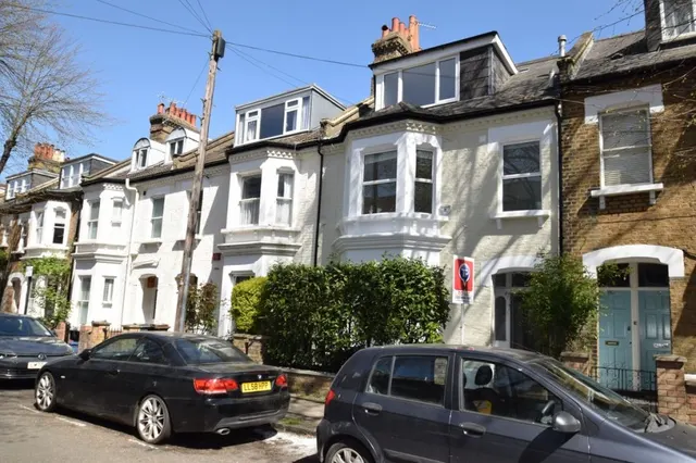 Upham Park Road, Chiswick, photo 2