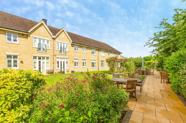 Sackville Way, Great Cambourne, CB23, photo 1