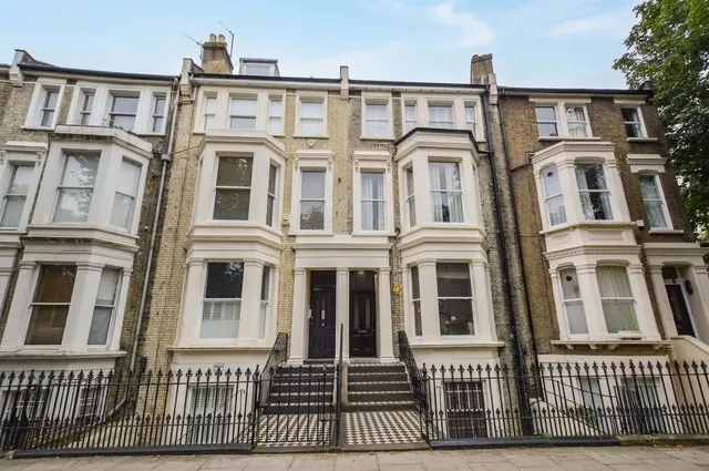 Warwick Avenue, London, W9, photo 2