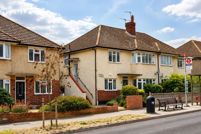 High Street, West Wickham, BR4, photo 1