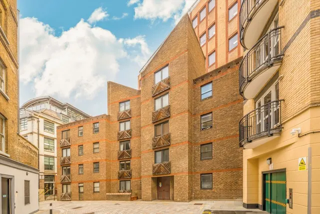Bartholomew Close, EC1A, photo 1