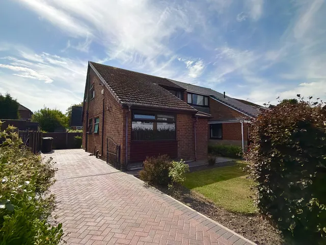 Wilby Avenue, Bolton, BL3, photo 2