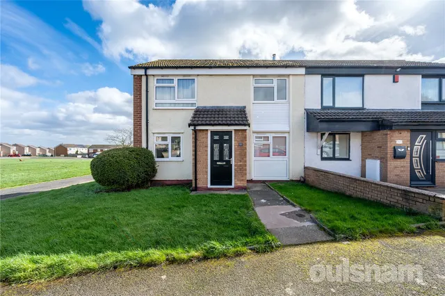 The Roundabout, Northfield, West Midlands, B31 2TZ, photo 1