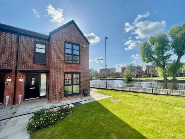 Kingsheath Street, Manchester M40, photo 1