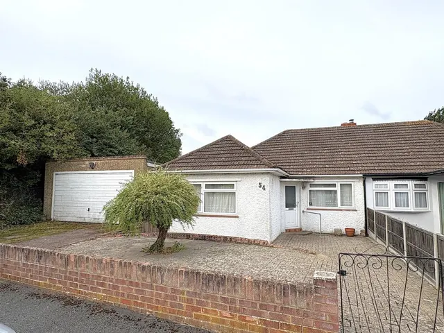 Orchard Drive, Meopham, DA13, photo 1
