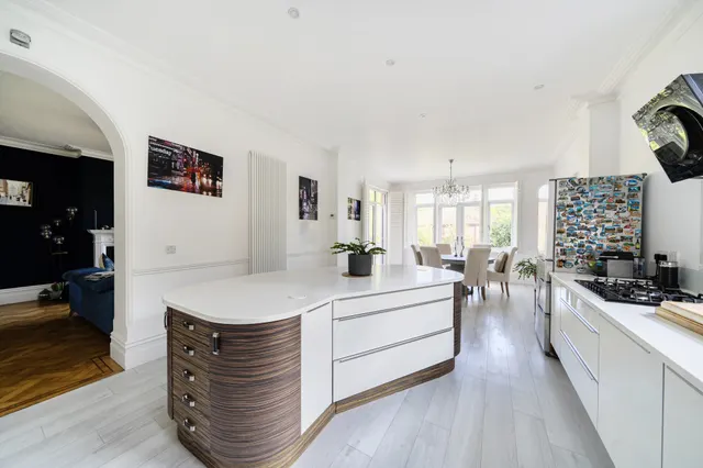 Photo 2 — Shire Lane, Chorleywood, WD3