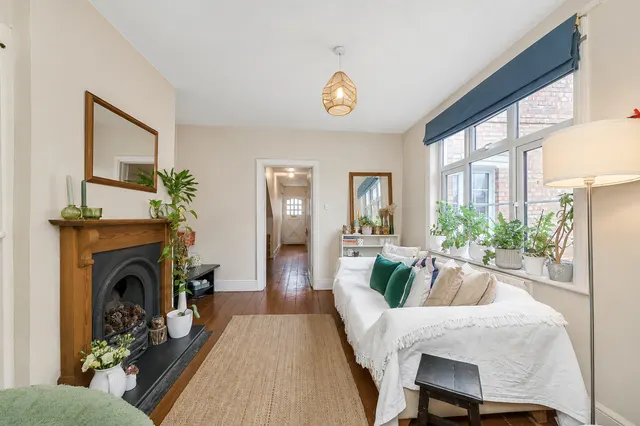 Strickland Row, Earlsfield, SW18, photo 1