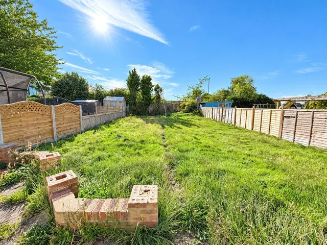 Linden Road, Northallerton, DL6, photo 3