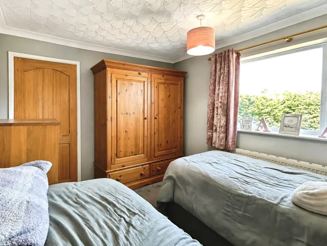 Photo 3 — Gleneagles Rise, Swinton, Mexborough