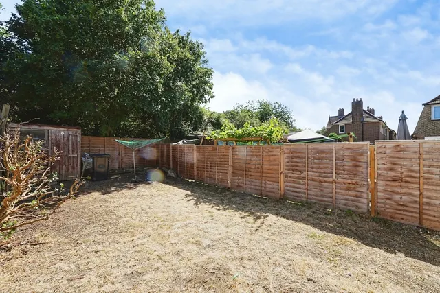 Downham Way, Bromley, BR1, photo 3