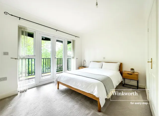 Whincroft Close, Ferndown, Dorset, BH22, photo 1
