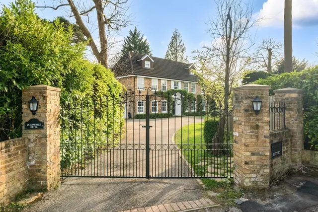 Devonshire Drive, Camberley, GU15, photo 1