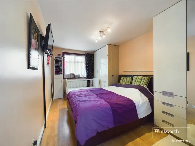 Elthorne Road, Kingsbury, London, NW9, photo 1