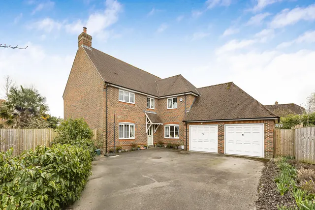 Lady Place, Sutton Courtenay, photo 1