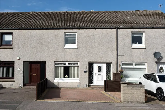 Shetland Walk, Aberdeen, AB16, photo 1