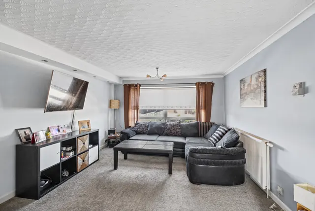 Addiewell Place, Coatbridge, ML5, photo 2