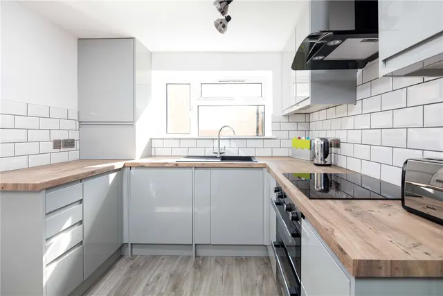 Photo 2 — Argyle Terrace, Bath, Somerset, BA2
