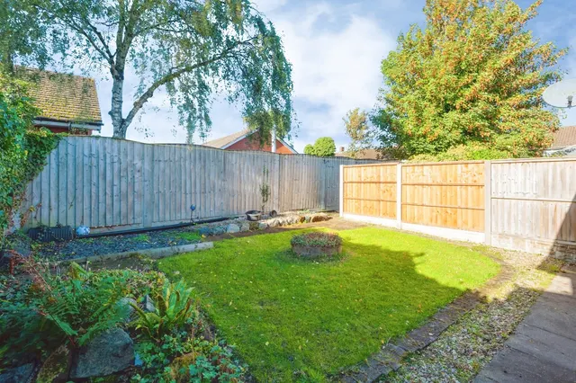 Ciaran Close, Liverpool, L12, photo 2