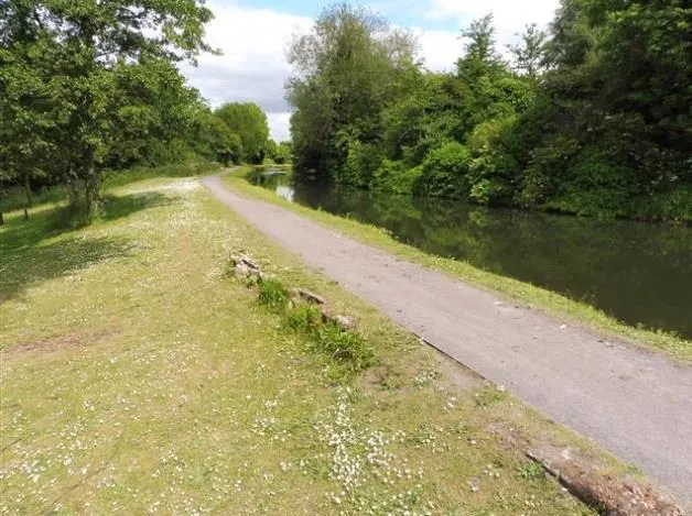 Photo 2 — Dadford View, Brierley Hill, DY5