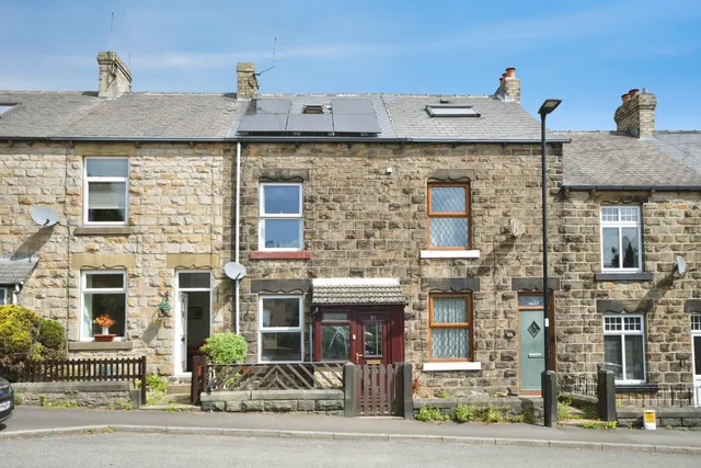 Carr Road, Sheffield, photo 1