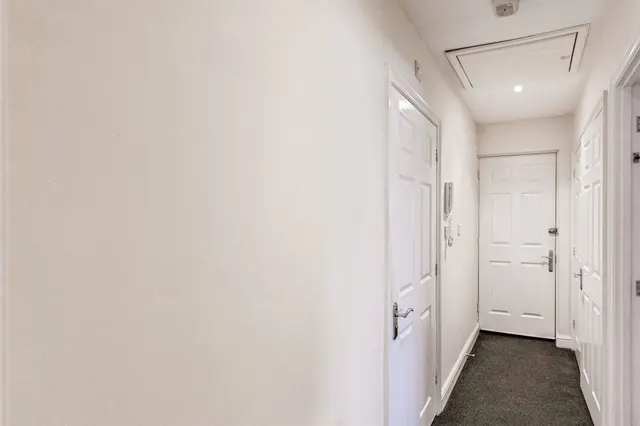 Photo 2 — Lahnstein Court, Kettering