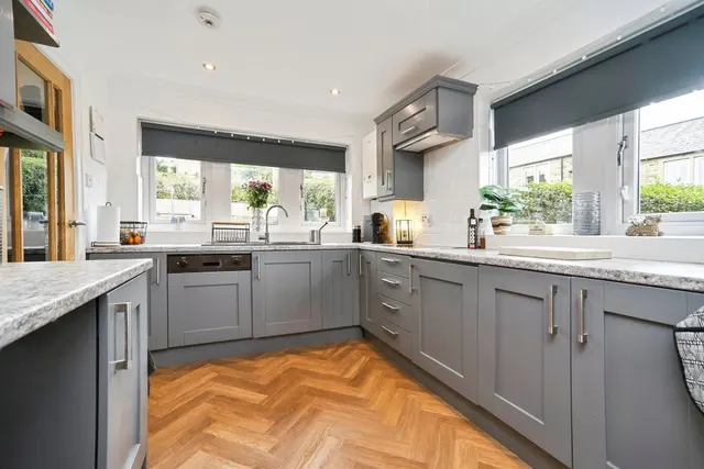 Ashlar Close, Haworth, BD22, photo 3