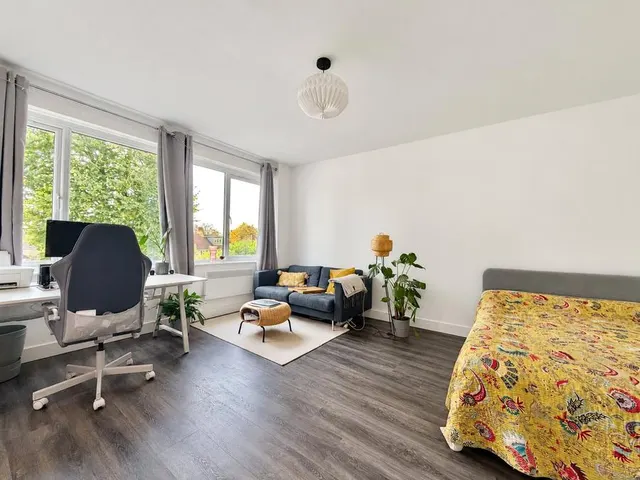 Liskeard Gardens, SE3, photo 3