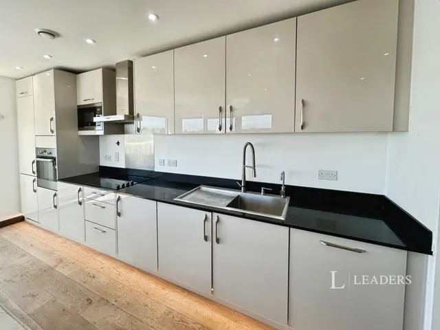 East Station Road, Fletton Quays, PE2, photo 3