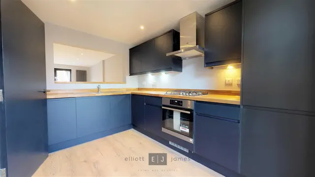 Church Hill, Loughton, IG10, photo 2