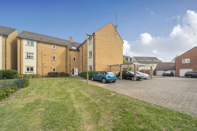 Sir Frank Williams Avenue, Didcot, OX11, photo 1