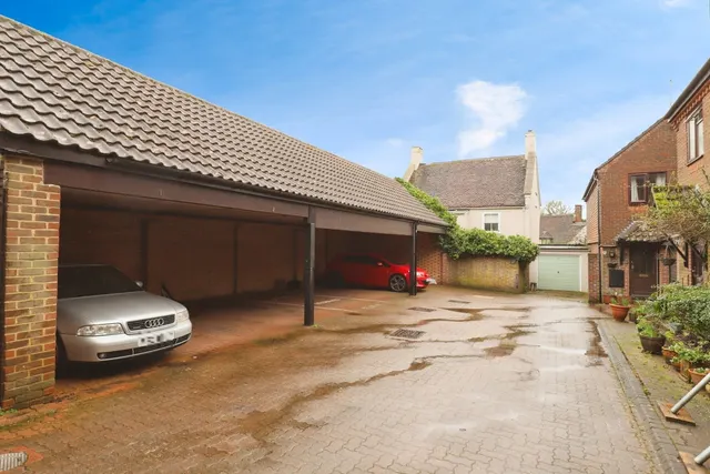 Furlong Mews, Ringwood, BH24, photo 2